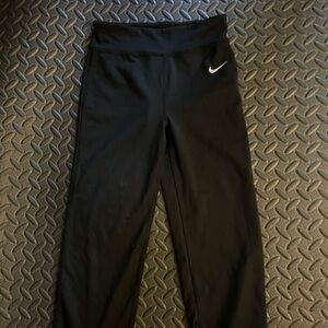 Nike Dri Fit Capri Leggings